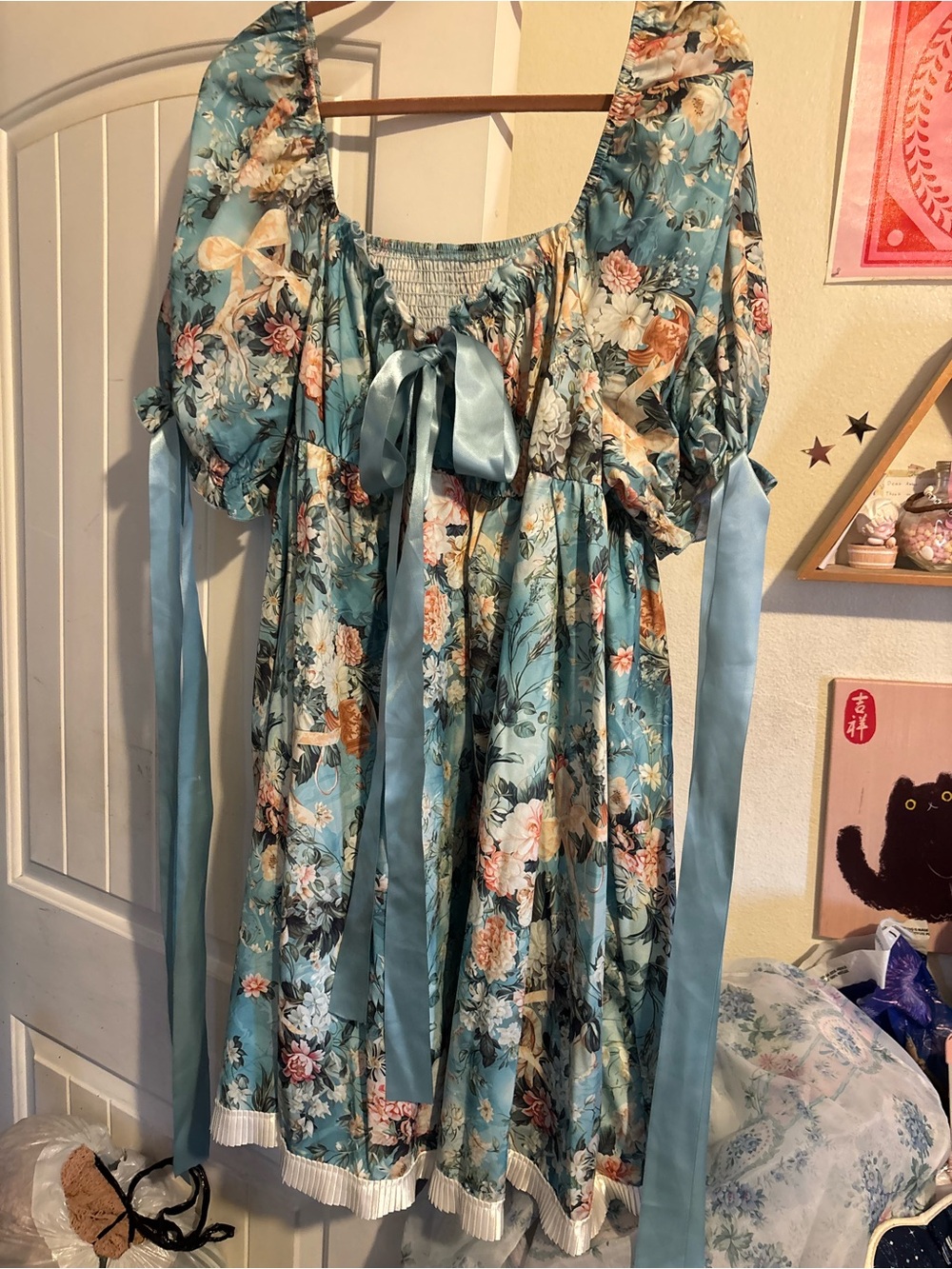 SHEIN Blue Floral Puff-Sleeve Dress with Satin Ribbon NWOT